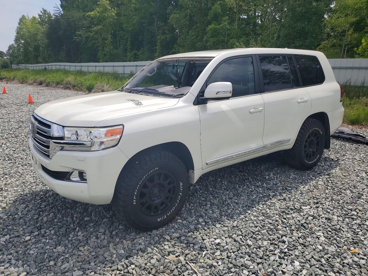 2016 TOYOTA LAND CRUISER VX-R