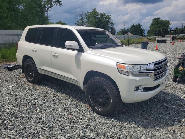 2016 TOYOTA LAND CRUISER VX-R