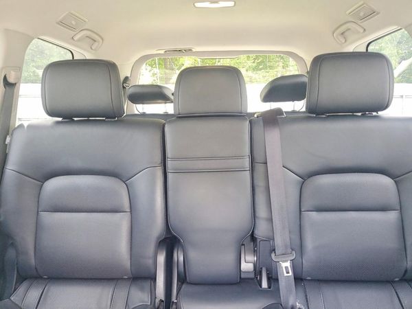 2016 TOYOTA LAND CRUISER VX-R