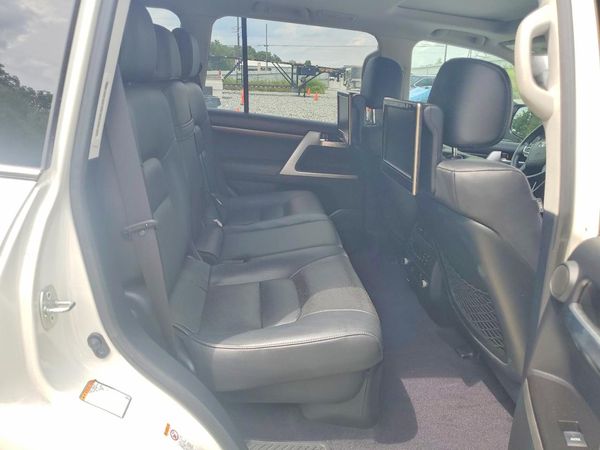 2016 TOYOTA LAND CRUISER VX-R
