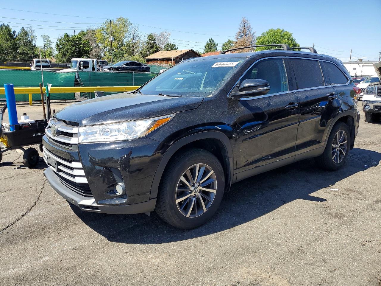 2019 TOYOTA HIGHLANDER SE/XLE
