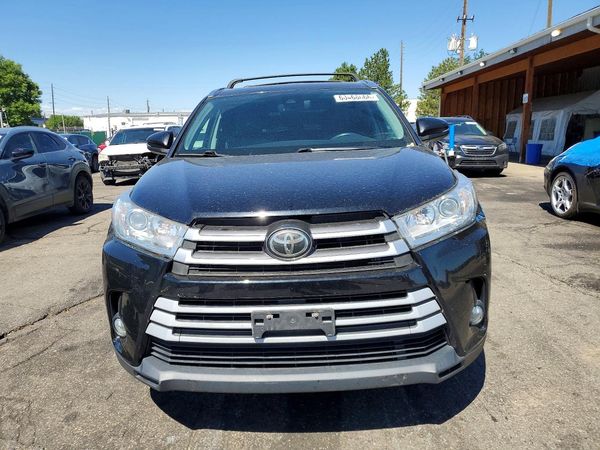 2019 TOYOTA HIGHLANDER SE/XLE
