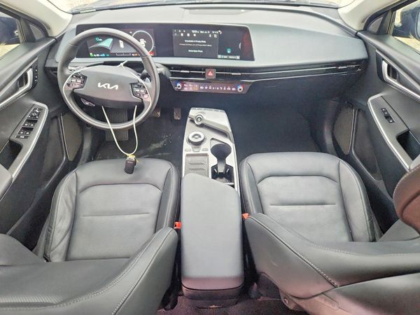 2023 KIA EV6 Light, Wind