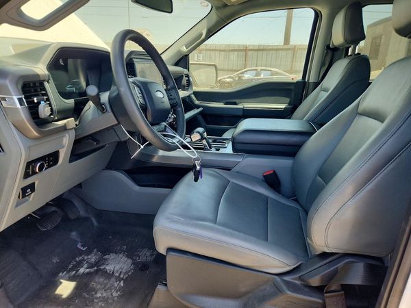 2025 FORD F150 Pro