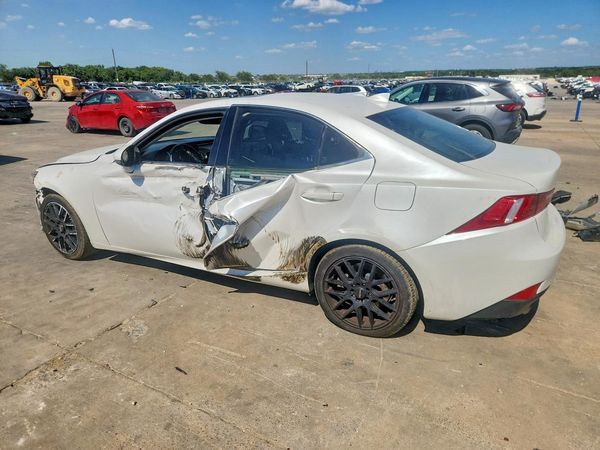 2016 LEXUS IS 200T