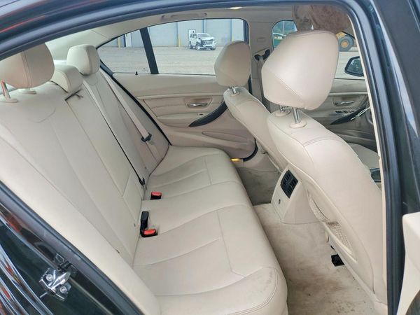2012 BMW 328