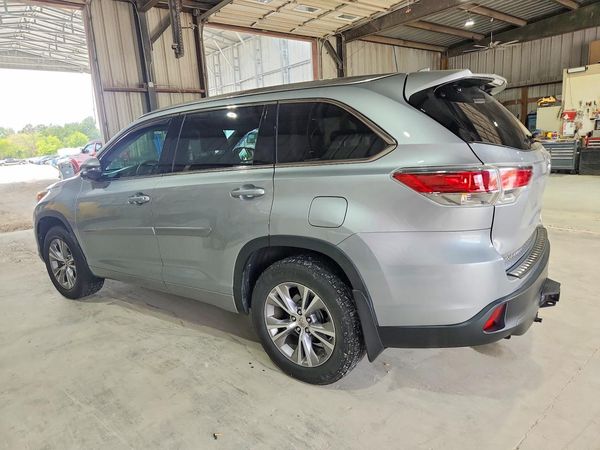 2015 TOYOTA HIGHLANDER