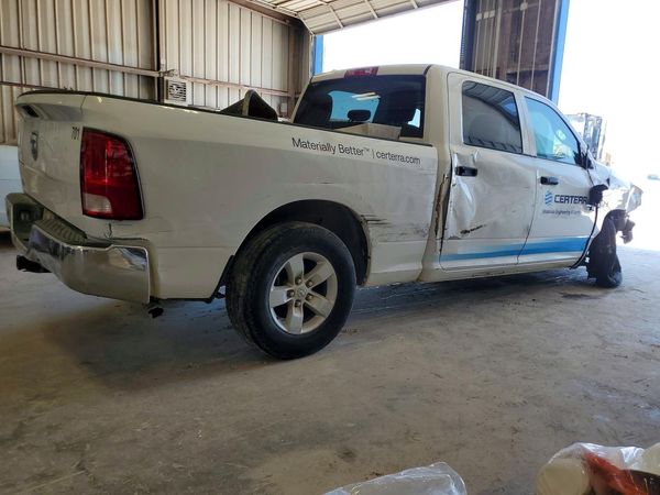 2022 RAM 1500 CLASSIC