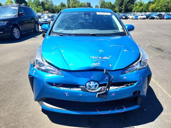 2020 TOYOTA PRIUS