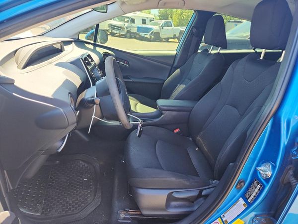 2020 TOYOTA PRIUS