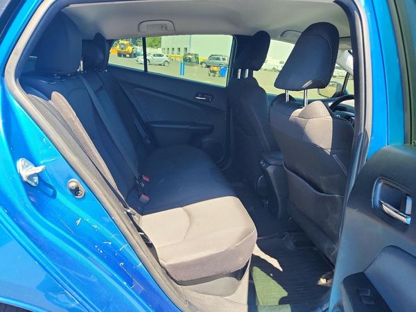 2020 TOYOTA PRIUS