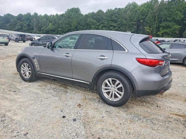 2017 INFINITI QX70