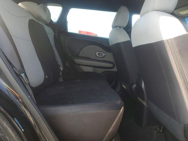 2015 KIA SOUL GL(Middle-low grade)