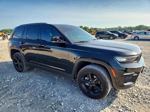 2024 JEEP GRAND CHEROKEE