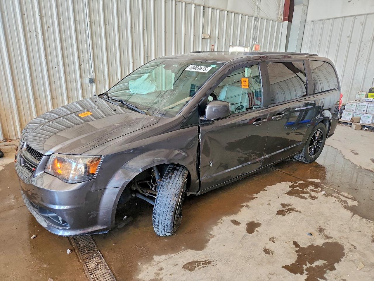 2018 DODGE CARAVAN GT (US), GT FWD (Can) — Front 3/4