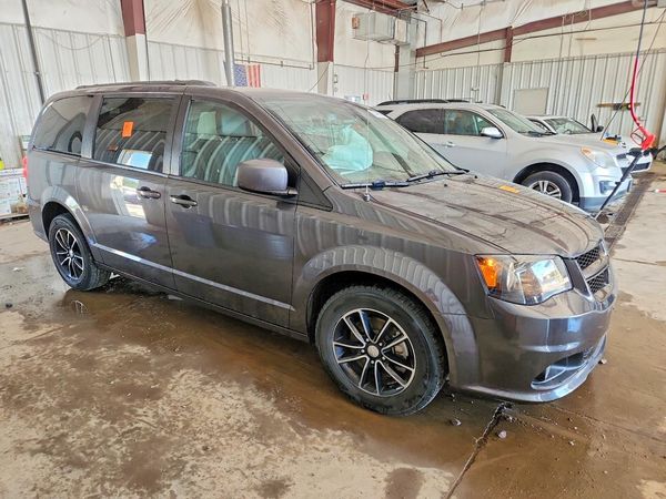 2018 DODGE CARAVAN GT (US), GT FWD (Can) — Passenger 3/4