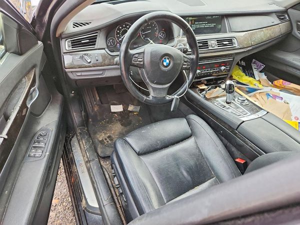 2013 BMW 740