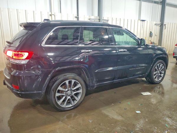 2017 JEEP GRAND CHEROKEE Overland