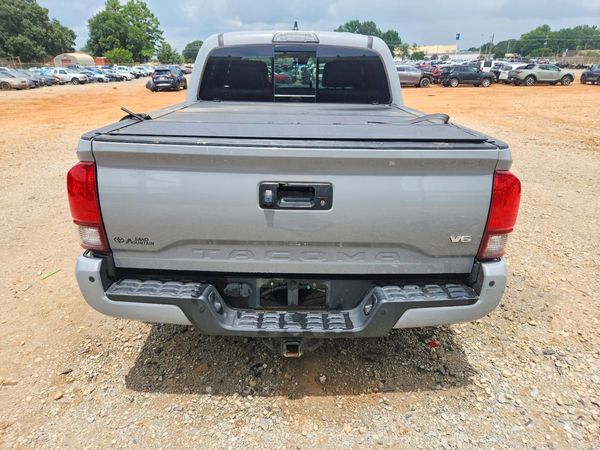 2019 TOYOTA TACOMA SR5