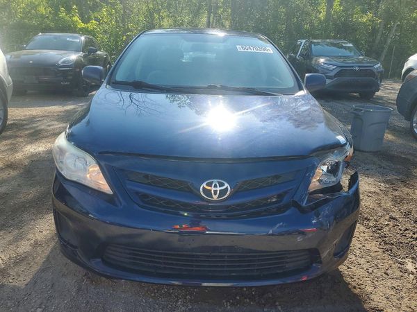 2013 TOYOTA COROLLA