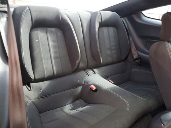2019 FORD MUSTANG I4 Coupe