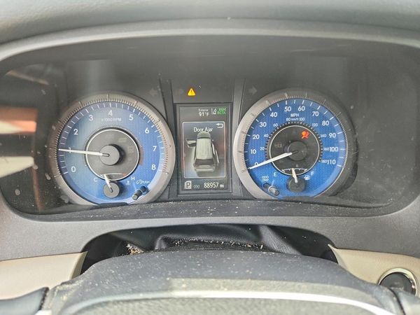 2020 TOYOTA SIENNA Q grade