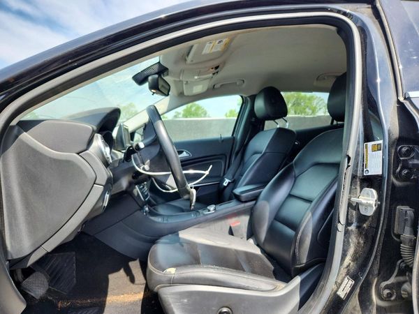 2015 MERCEDES-BENZ GLA GLA250