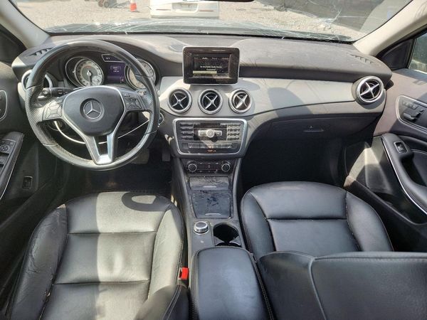 2015 MERCEDES-BENZ GLA GLA250