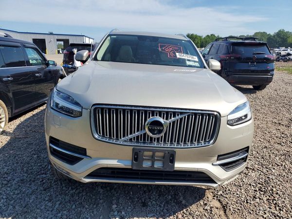 2018 VOLVO XC90 Inscription