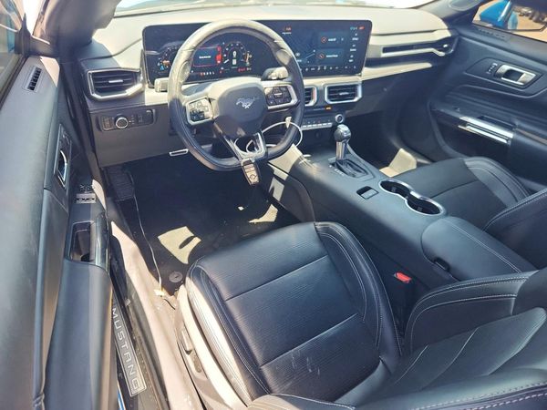 2025 FORD MUSTANG I4