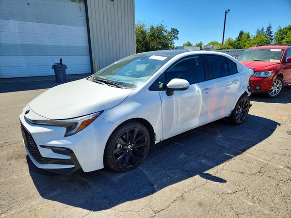 2024 TOYOTA COROLLA