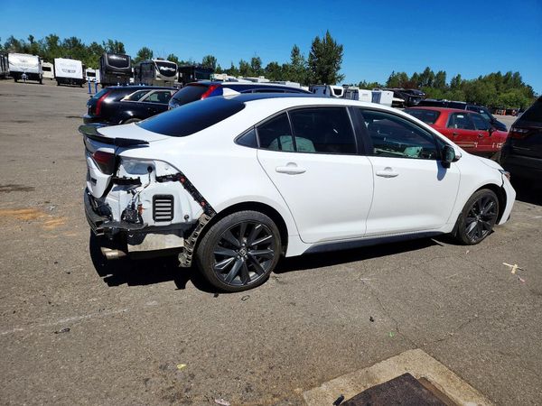 2024 TOYOTA COROLLA XSE