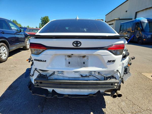 2024 TOYOTA COROLLA XSE