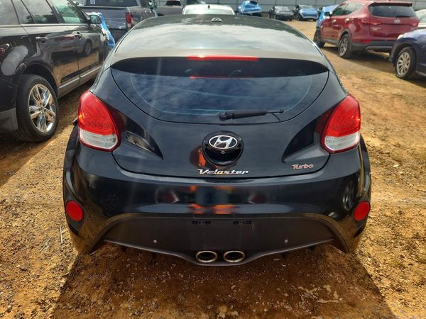 2015 HYUNDAI VELOSTER GLS(Middle)