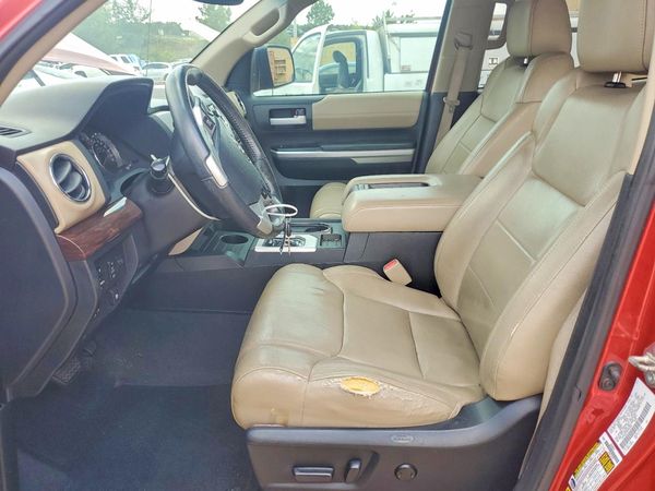2014 TOYOTA TUNDRA Limited — DENT