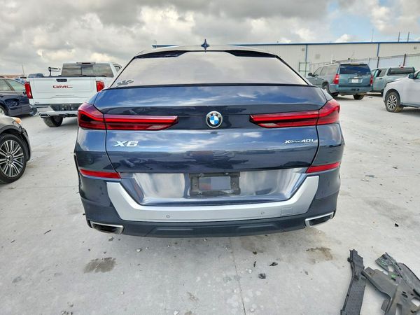 2021 BMW X6 xDrive40i