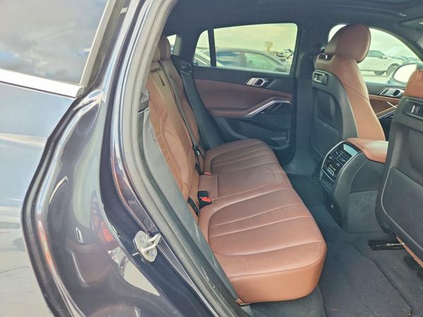 2021 BMW X6 xDrive40i