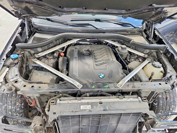 2021 BMW X6 xDrive40i