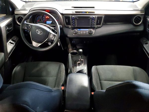 2015 TOYOTA RAV4 XLE (M Grade)