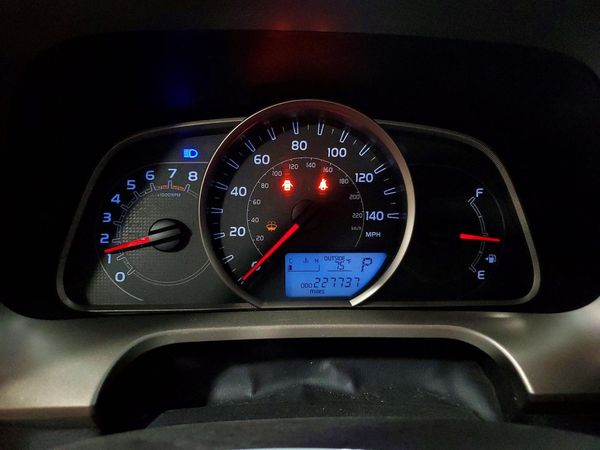 2015 TOYOTA RAV4 XLE (M Grade)