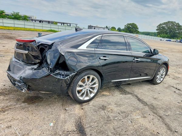 2015 CADILLAC XTS