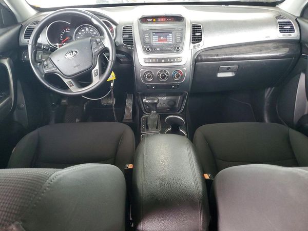 2014 KIA SORENTO Base/ LX