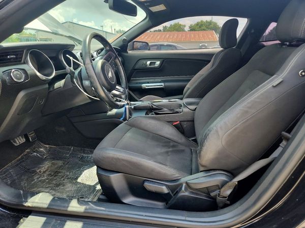2018 FORD MUSTANG I4 Coupe