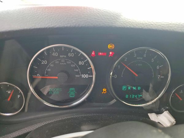2017 JEEP WRANGLER UNLIMITED SAHARA 4X4