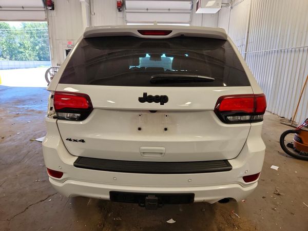 2021 JEEP GRAND CHEROKEE LAREDO 4X4