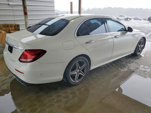 2017 MERCEDES-BENZ E E300