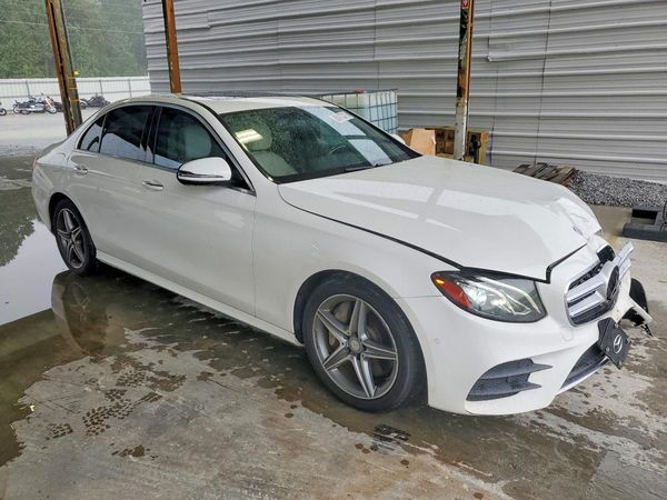 2017 MERCEDES-BENZ E E300