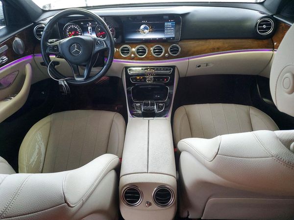 2017 MERCEDES-BENZ E E300