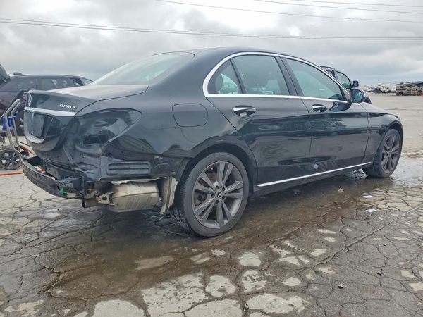 2018 MERCEDES-BENZ C C300d-4M