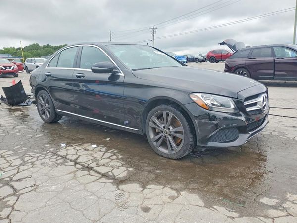 2018 MERCEDES-BENZ C C300d-4M